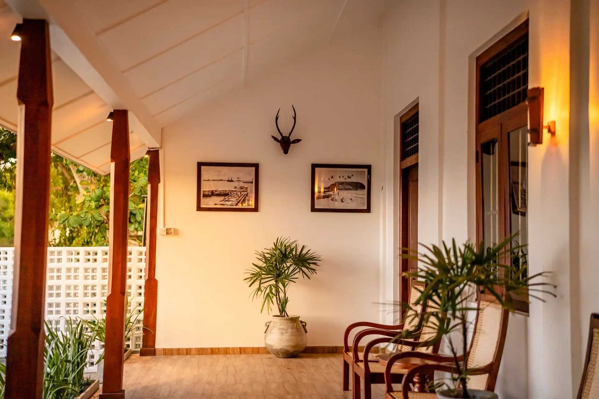 The veranda at Rest House Hambantota
